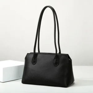 กระเป๋าสะพายไหล่ทรงเหลี่ยม ดีไซน์เรียบง่าย(พรีออเดอร์)